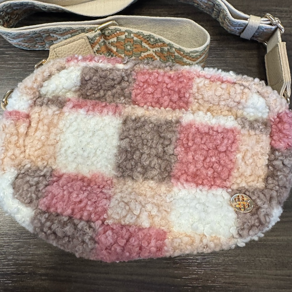 Simply Southern Pink and Cream Checkered Crossbody Bag